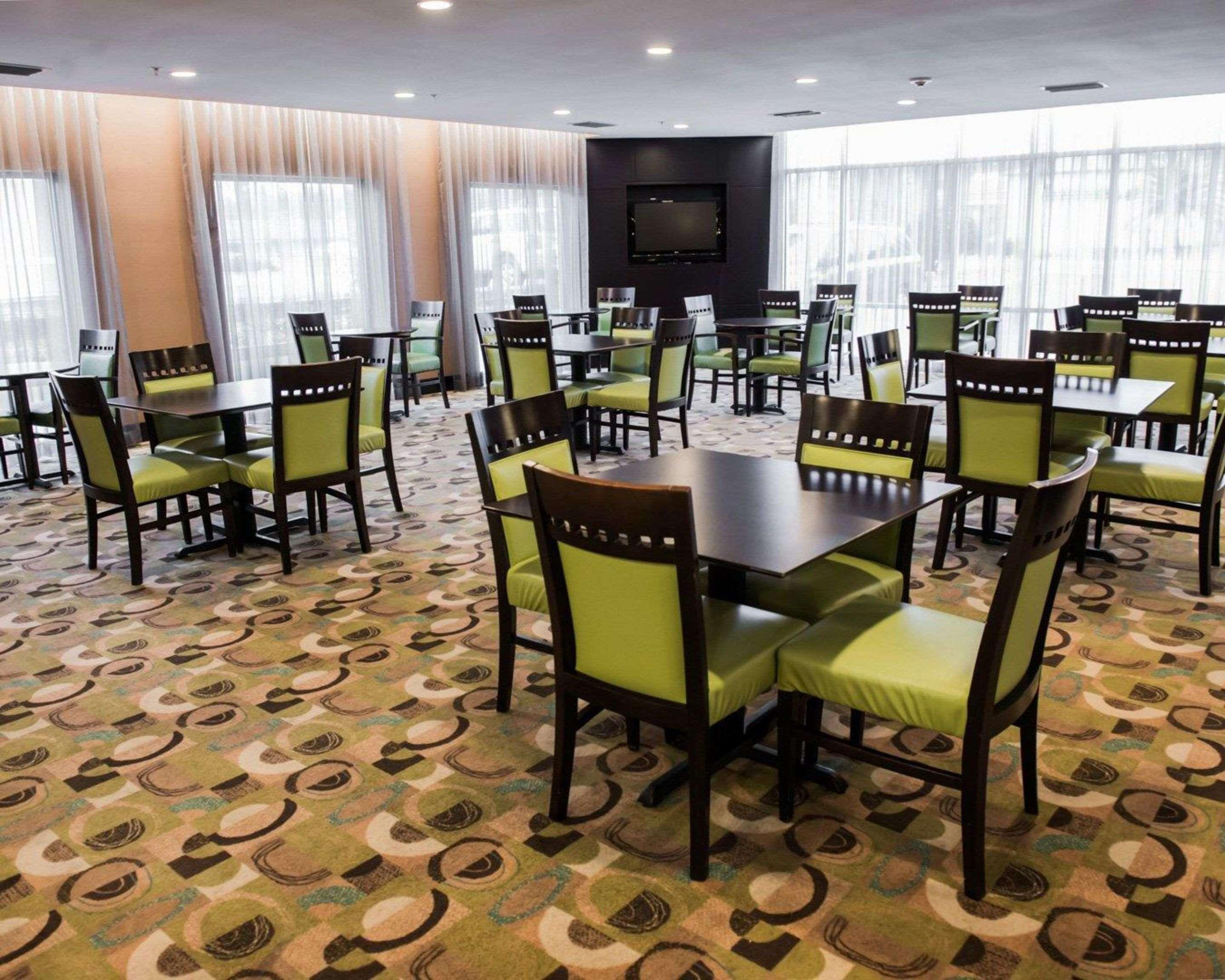 Comfort Suites Lake City Buitenkant foto