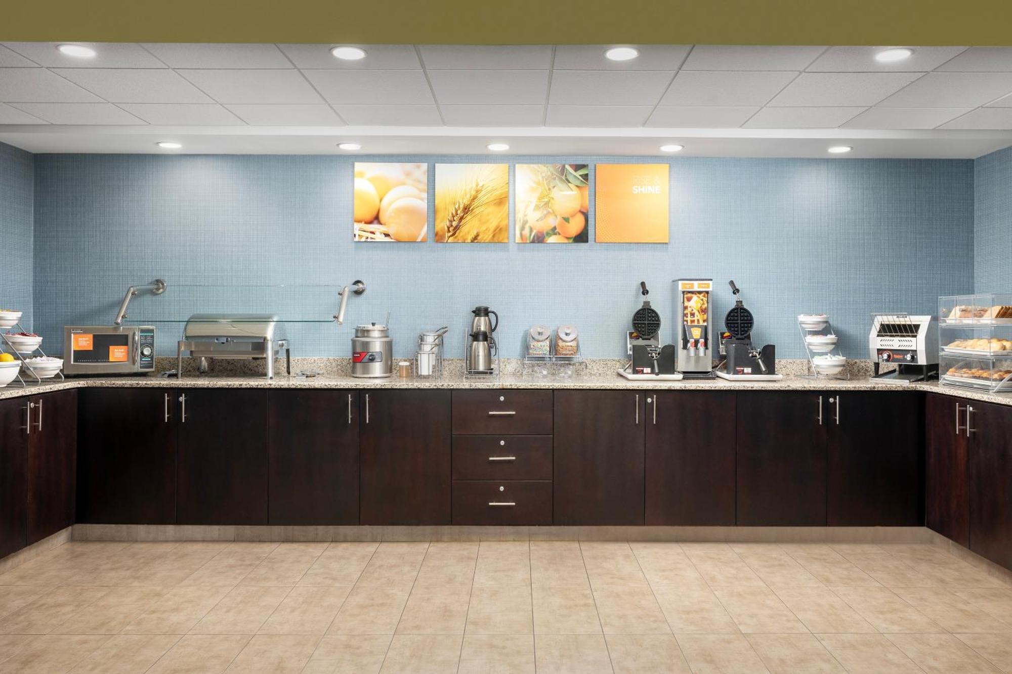 Comfort Suites Lake City Buitenkant foto