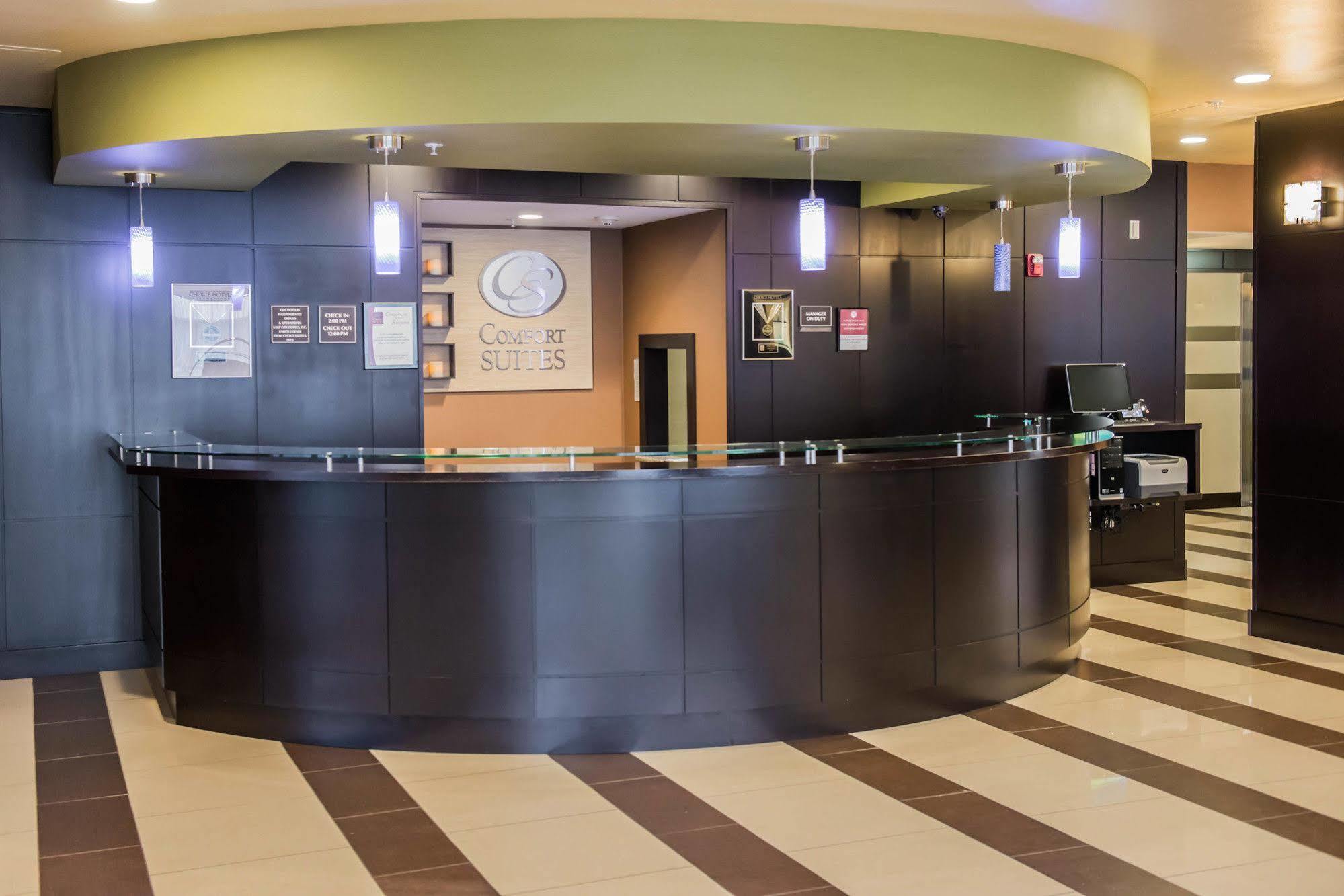 Comfort Suites Lake City Buitenkant foto